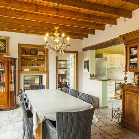 Holiday home Elegant Farmhouse In Flemish Ardennes With A View Brakel